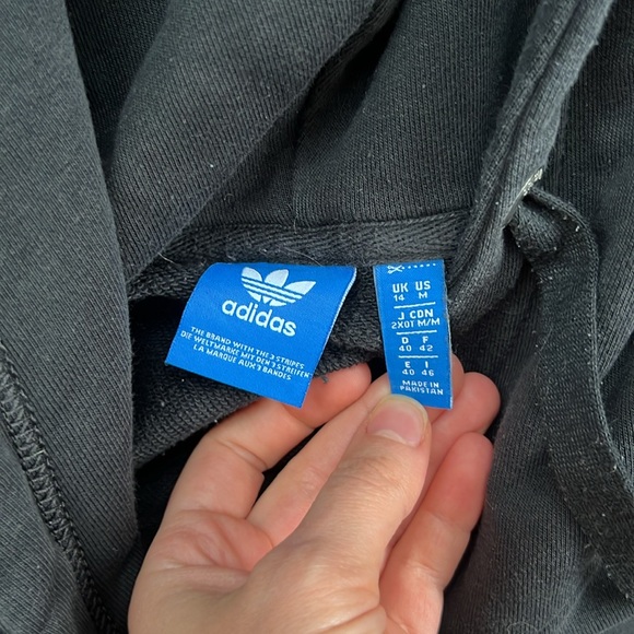 Men’s Adidas hoodie size medium - Picture 3 of 3